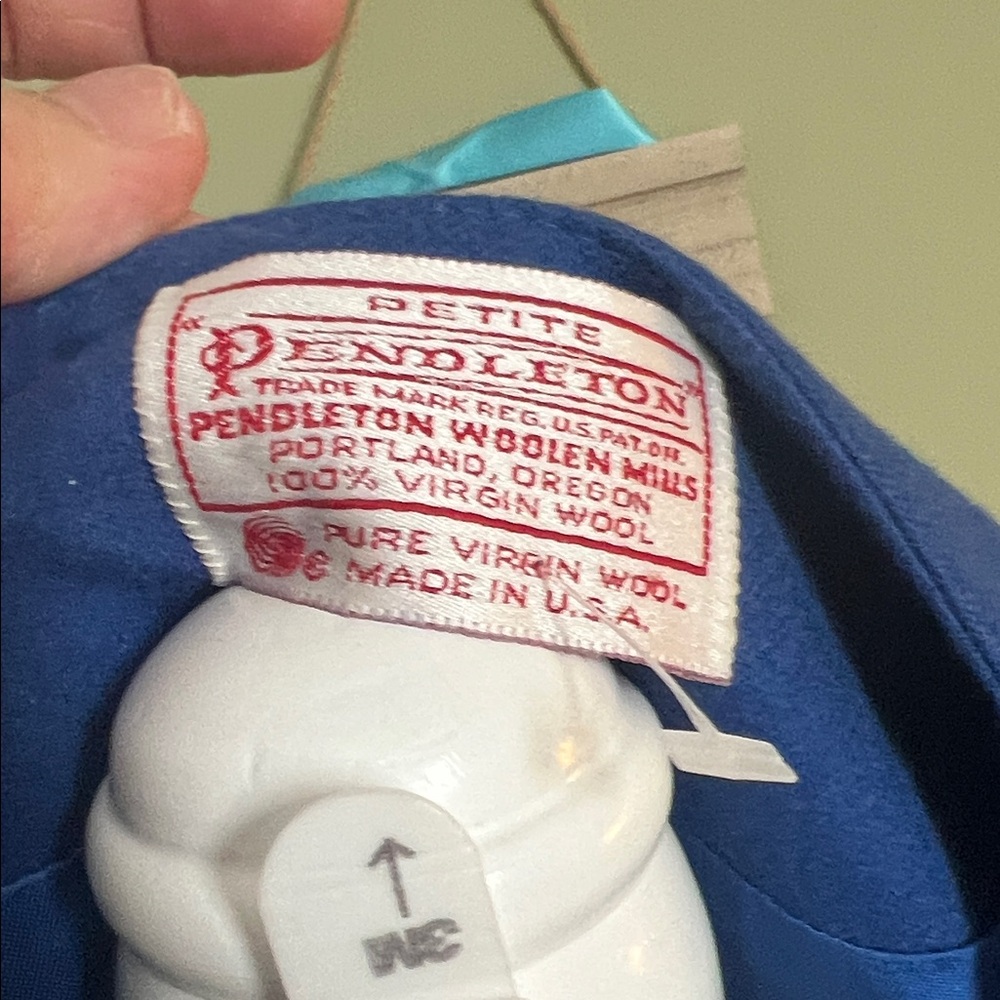 Pendleton Royal Blue Double-Breasted Blazer with Gold Buttons - Picture 4 of 5